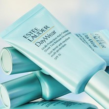 Estee Lauder Daywear Sheer Tint SPF15 Renkli Nemlendirici 30 ml