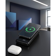 10.000 Mah 4 Portlu Dijital Göstergeli Hızlı Şarj Powerbank