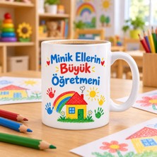Ulu Pazarlama Minik Ellerin Büyük Öğretmeni Tasarımlı Porselen Kupa - Model 373