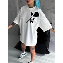 Marchè Bien Kadın Bisiklet Yaka Baskılı Oversize  Kısa Kol T-Shirt - Beyaz