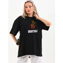 Marchè Bien Kadın Baskılı T-Shirt Kısa Kol Bisiklet Yaka Oversize Rahat Kalıp Günlük Tişört   - Siyah