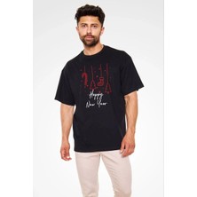 Marchè Bien Erkek Kısa Kol Tişört Bisiklet Yaka Yeni Yıl Baskılı T-Shirt - Siyah