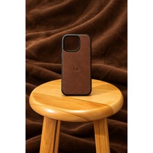 Maderiva Leather iPhone 16 Pro   Kaplamalı Premium Deri  Telefon Kılıfı – El Işçiliği