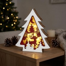 Defonat Ahşap Geyikli Işıklı Çam Ağacı Yılbaşı Masa Üstü Süsü (Pilli Led, 15X12 Cm)