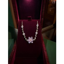 Mahzen 316L Paslanmaz Çelik Gold Pembe Zirkon Taşlı Çiçek / Lotus Kolye - Kararmaz Suya Dayanıklı Zarif Kadın Kolye