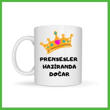 Bezos Prensesler Haziranda Doğar Yazılı Kupa Model 250 Taç Tasarımlı Haziran Ayı Doğum Günü Temalı Seramik Kahve Kupası Arz