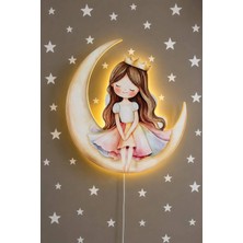 Bugy Bagy Ahşap Ay Üzeri Prenses Duvar Lambası Pilli LED Gece Lambası Bebek Çocuk Odası-25 Yıldız Sticker Hediyeli