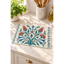 Lale ve Karanfil — 25 × 35 cm Tekli Cam Kesme ve Servis Tahtası