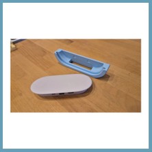 Bezos 3D Baskı Duvar Montajlı Yatay Medya Oynatıcı Tutucu Kablo Çıkışlı Duvar Askısı Oval Cihaz Standı - Mavi MBT06