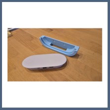 Bezos 3D Baskı Duvar Montajlı Yatay Medya Oynatıcı Tutucu Kablo Çıkışlı Duvar Askısı Oval Cihaz Standı - Mavi BZS10