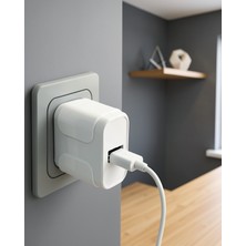Astraltech 12W USB Şarj Adaptörü Pratik Kompakt Tasarım