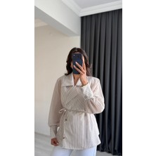 Seda Unlu Butik Kylie Premium Seri Vatkalı Kruvaze Tensel Bluz Kahverengi Çizgili