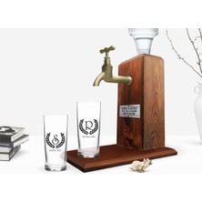 BK Gift Kişiye Özel Renkli Baskılı Çelenk Baş Harfli Isimli Ikili Rakı Bardağı ve Ahşap Rakı Standı Hediye Seti-3