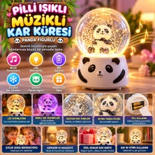 Str Store Pilli Işıklı Müzikli Kar Küresi–sevimli Panda Figürlü Eğlenceli Masaüstü Biblo, LED Aydınlatmalı Dekoratif Hediyelik Kar Küresi