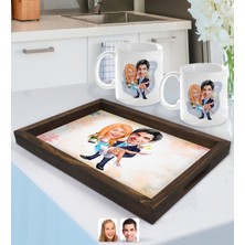 BK Gift Kişiye Özel Evleniyoruz Karikatürlü Doğal Ahşap Tepsi ve 2’li Kupa Bardak Seti-4