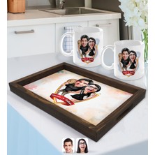 BK Gift Kişiye Özel Isimli Sevgililer Karikatürlü Doğal Ahşap Tepsi ve 2’li Kupa Bardak Seti-18