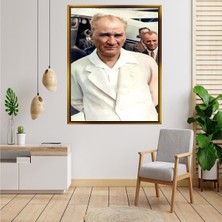 Giyense Tablomustafa Kemal Atatürk Portresi Kanvas Tablo Beyaz Takımlı Ikonik Atatürk Tablosu