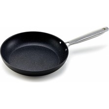Happy Trend Alüminyum Tava, Yapışmaz Kaplamalı Tüm Ocak Türleri Için Tava, Indüksiyon Dahil Çelik, Sap Armonia Serisi, Italya'da Üretilmiştir (28 Cm)
