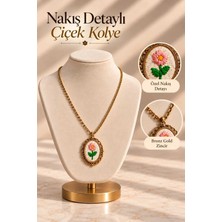 Mdm Style Çiçek Desenli Gold Renk Oval Kolye
