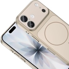 Apple iPhone 17 Için Kılıf Zore Magsafe Uyumlu Şarj Özellikli Kamera Korumalı Formen Kapak (Gold)