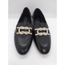 Purple Shoes Kadın Suni Deri Toka Taş Detaylı Kadın Babet- Siyah