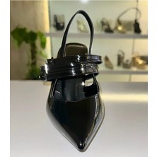 Purple Shoes Siyah Rugan Üç Kemer Detaylı Arkası Açık Stiletto
