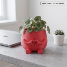 Grifon3D Sevimli Kalp Yapan 3D Baskı Mini Saksı – Masa Üstü Dekoratif Plastik Saksı