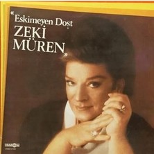 TeknoKapsül Eskimeyen Dost - Zeki Müren Plak