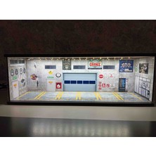 Standes Pleksi Kapaklı USB Işıklı Diorama Garaj