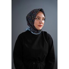 Tesettürnağme Siyah Çiçek Desenli Ecozen Eşarp - 2131
