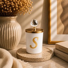 Kişiye Özel Harfli Kokulu Bardak Mum - Kristal Tepelikli Özel Tasarım Beyaz Cam Mum, Ev ve Oda Kokusu, Hediyelik Dekoratif Mum 150G (Gold, Vanilya, S)