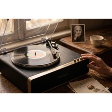 Happy Trend Plus Edition - LED Işıklı Retro Pikap, Bluetooth Bağlantılı, Dahili Güçlü Hoparlör Sistemi, Ahşap Gövde Lüks Plak Çalar (Sılver)