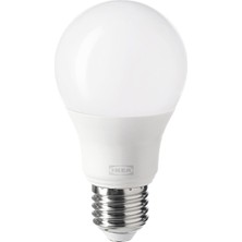 Tr Tradfrı LED Ampul E27, Işık Rengi: Ayarlanabilir Işık Rengi: Ayarlanabilir 806 Lm