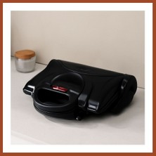 Bezos 8 Dilim Teflon Elektrikli Tost Makinesi 1800W, 180° Izgara, 6 Kademe Isı Pro