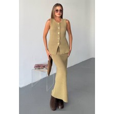 Kechi Woman Gold Aksesuarlı Düğmeli Yelek Etek Haki Triko Takım