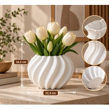 Dekoratif Lale Vazosu – Modern Dalgalı Tasarım 3D Baskı Çiçek Vazosu