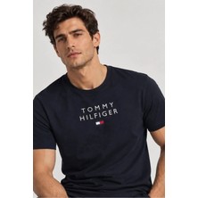 Tommy Hilfiger Işlemeli Organik Pamuklu Stacked Flag T-Shırt