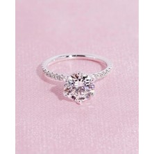 Crystal Diamond Zirconia Işıklı Kutuda, Garanti Belgeli 1.59 Karat Tektaş Yüzük ( Kararmaz,solma Yapmaz)