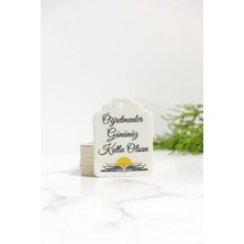 Vice Öğretmenler Günü Etiketi,  Öğretmenler Gününüz Kutlu Olsun Baskılı 50 Adet Kart (4,5 x 6 cm )