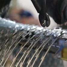 Odea Tr 25 M Çift Spiral Galvanizli Dikenli Tel Çit, Bahçe Güvenliği Için, Daha Fazla Koruma Için Dayanıklı Gümüş Dikenli Tel