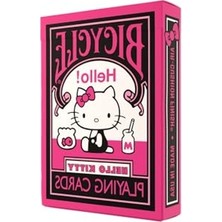 Rafta Siyah ve Pembe Oyun Kartları ile 50. Yıl Hello Kitty Teması