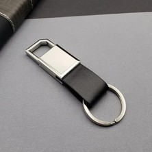 Rafta Şık Deri Siyah Gümüş Metal Anahtarlık