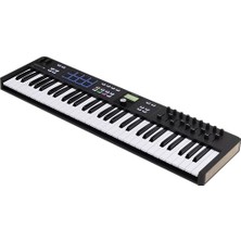 Rafta Arturia – Keylab Essential 61 Mk3 | Müzik Prodüksiyonu Için Mıdı Kontrolcü, Kapsamlı Yazılım Paketi, 61-Tuş, 9 Encoder, 9 Fader, 1 Modülasyon Tekerleği, 1 Pitch Bend Tekerleği, 8 Pad - Siyah