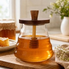 Rafta Kaşıklı Akasya Kapaklı Cam Bal Kavanozu 750 ml Şık Sunumluk
