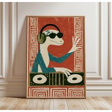 Ninastore Gecko Dj Duvar Sanatı | Pikap Çalan Ilginç Kertenkele Illüstrasyonu | Eğlenceli Hayvan Müzik Posteri