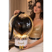 Sole Kişiye Özel Isimli Siyah Kalp Balonlu Simli Kelebek Çiçek Buketi LED Işıklı Balon Kutusu - Sevgiliye Arkadaşa Hediye