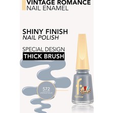 Str Store Vintage Romance Yüksek Pigmentli & Parlak Bitişli Oje