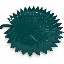 Easy Life Collection's  Yeşil Porselen Servis Tabağı - 35 x 29 cm