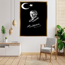 Giyense Tablo Siyah Zemin Üzerine Ay Yıldızlı Mustafa Kemal Atatürk Imzalı Kanvas Tablo