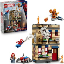 Lego® ǀ Marvel Peter Parker'ın Dairesi Süper Kahraman Savaşı Yapım Oyuncağı 76317
